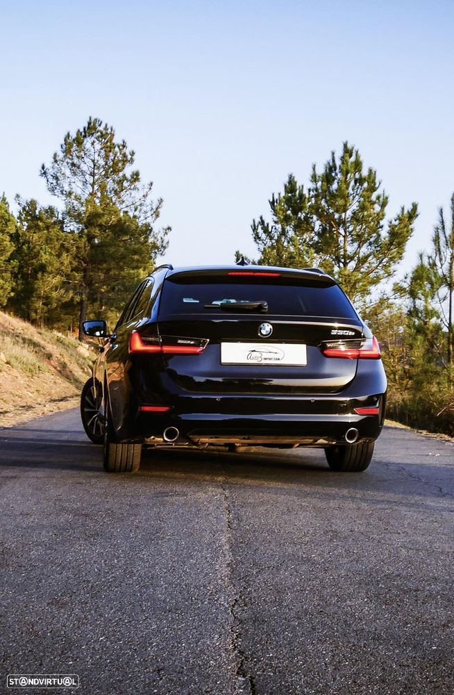 BMW 330 e Touring Aut. Sport Line - 3