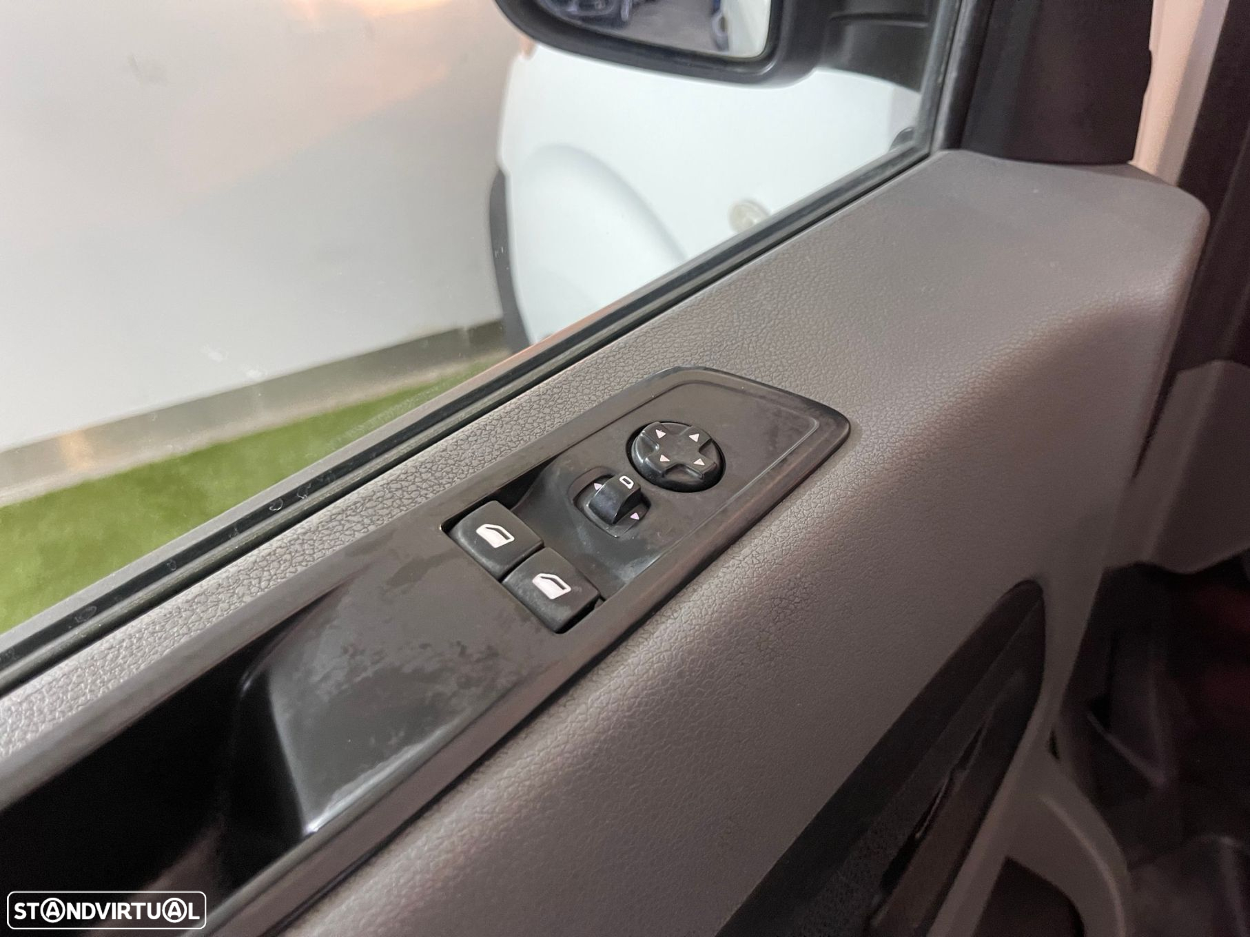 Peugeot Expert 2.0 BlueHDi L2H1 Premium Standard - 20