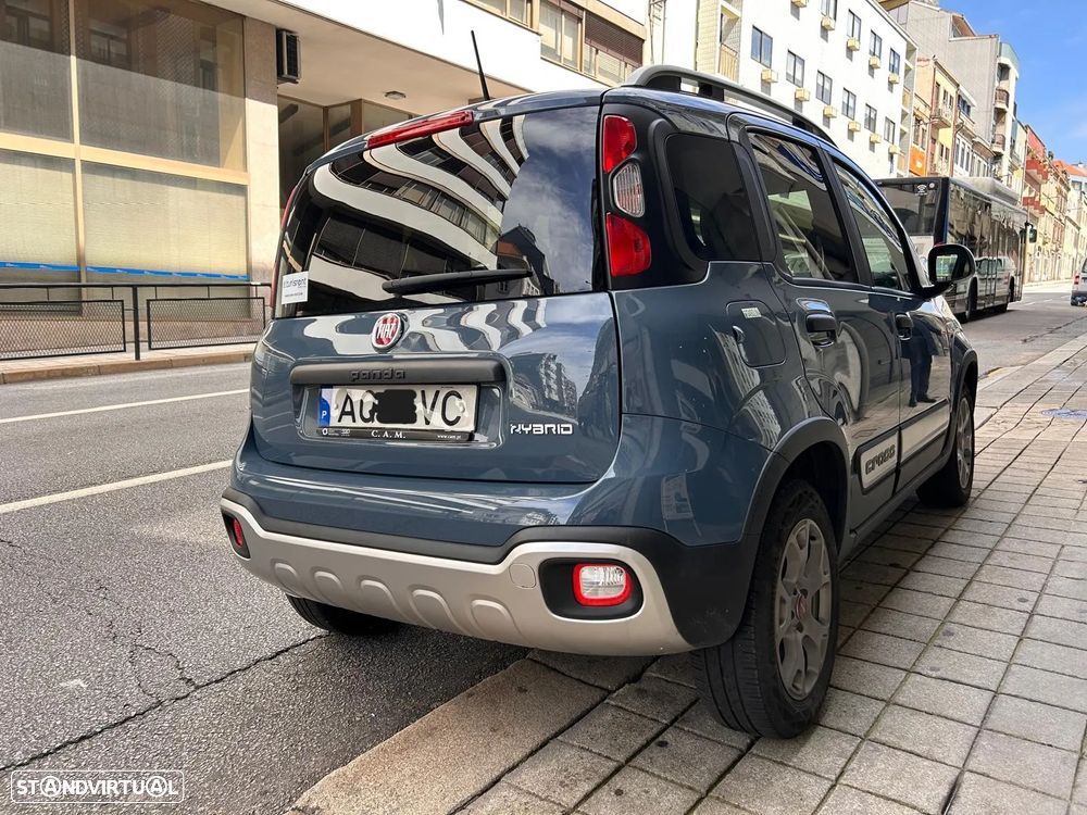 Fiat Panda 1.0 Hybrid Cross - 3