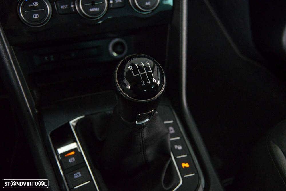 VW Tiguan 1.6 TDI Confortline - 44