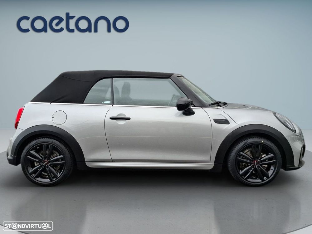 MINI Cabrio Cooper Premium Extra JCW Auto - 9