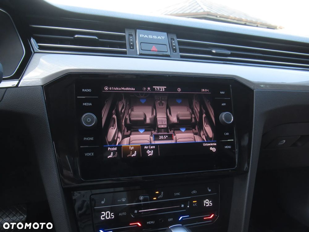 Volkswagen Passat 2.0 TDI EVO Business DSG - 32