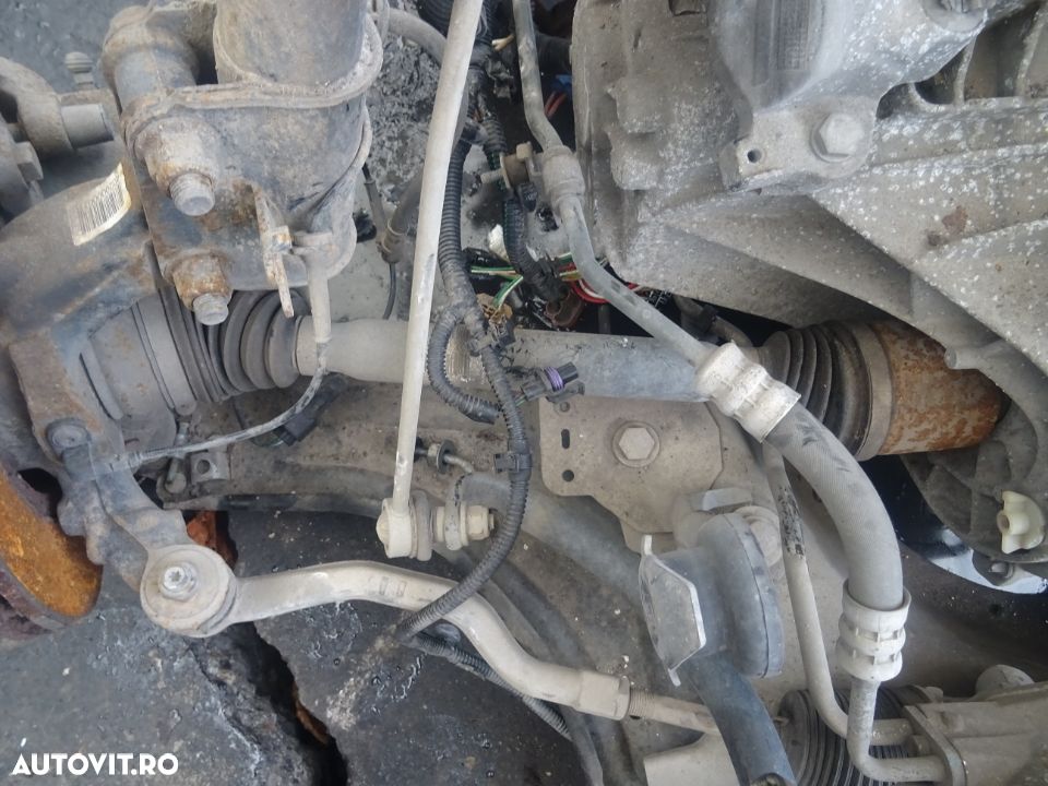 Vand Planetara Stanga Renault Laguna 3 1.5 DCI 110CP Euro5 din 2010 - 1