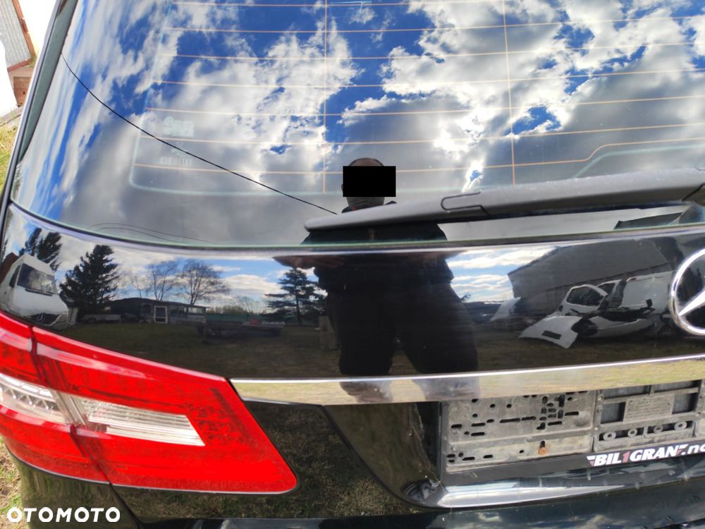 klapa tył bagażnika z szybą CZARNA 040 do MERCEDES w212 KOMBi 09- - 3