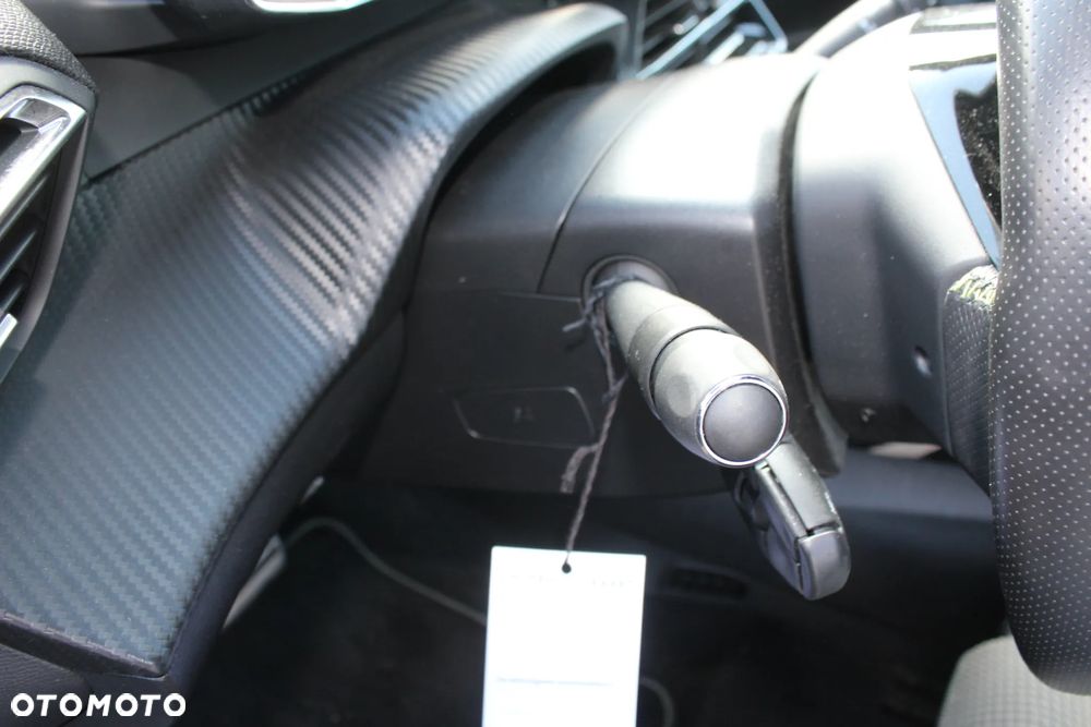 Peugeot 2008 GT+ - 37