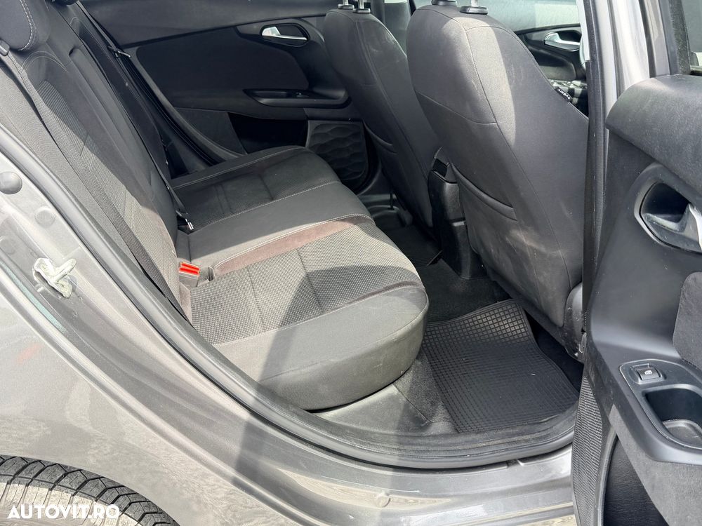 Fiat Tipo 1.6 MultiJet Business Line - 17