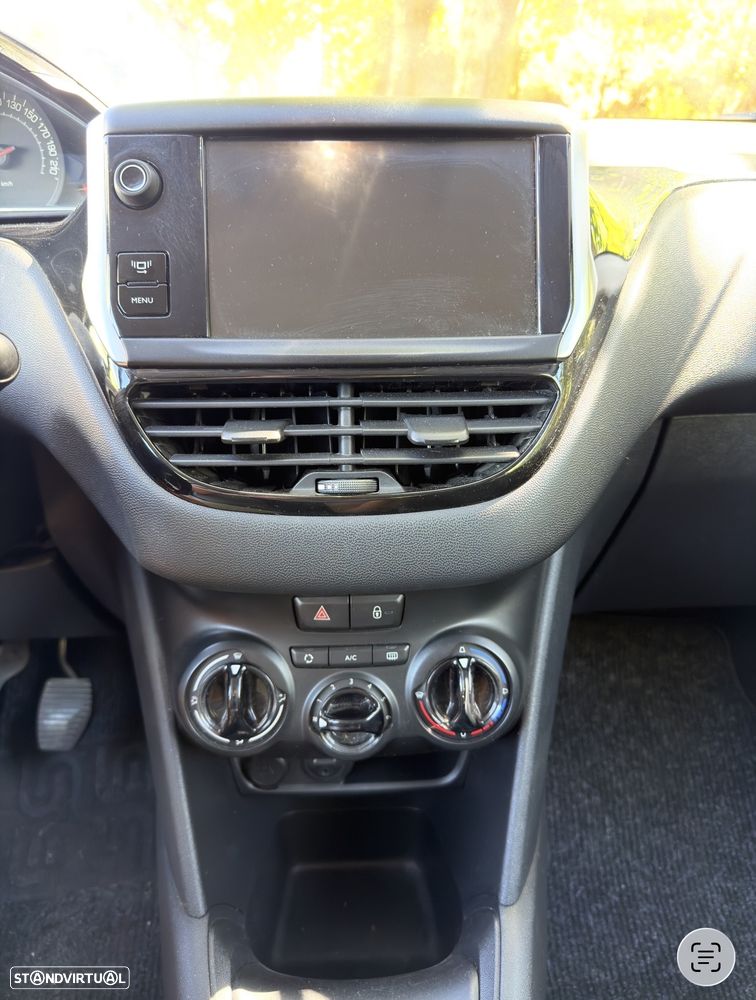 Peugeot 208 1.2 VTi Active - 8