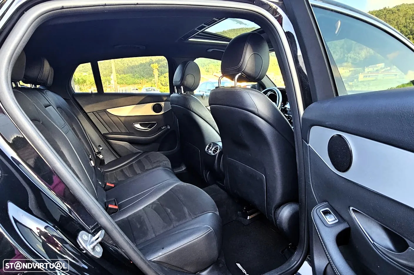 Mercedes-Benz GLC 220 d Coupe 4Matic 9G-TRONIC AMG Line - 8