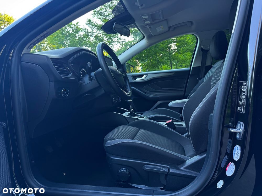 Ford Focus - 31