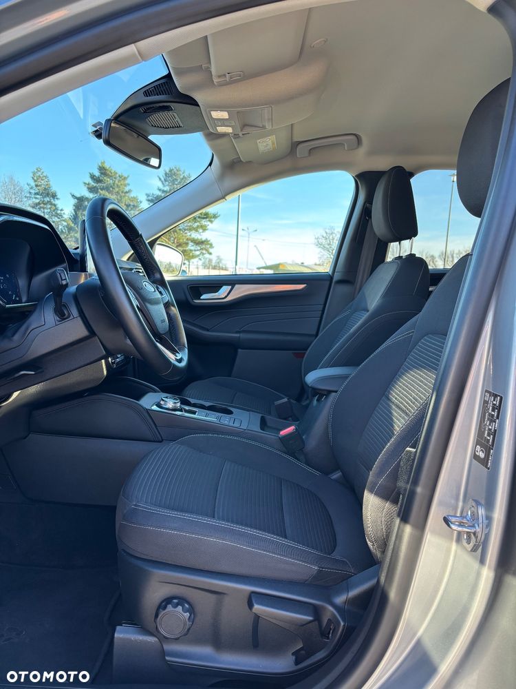 Ford Kuga 2.5 FHEV FWD Titanium - 10