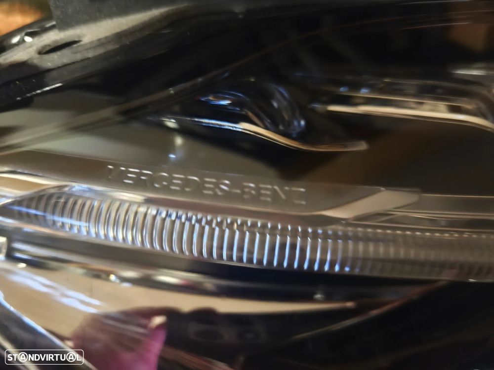 Farol Led direito classe C W205 ILS ADAPTATIV - 6