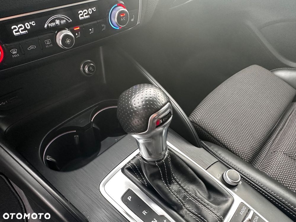 Audi A3 Sportback 35 TFSI S tronic S line - 17