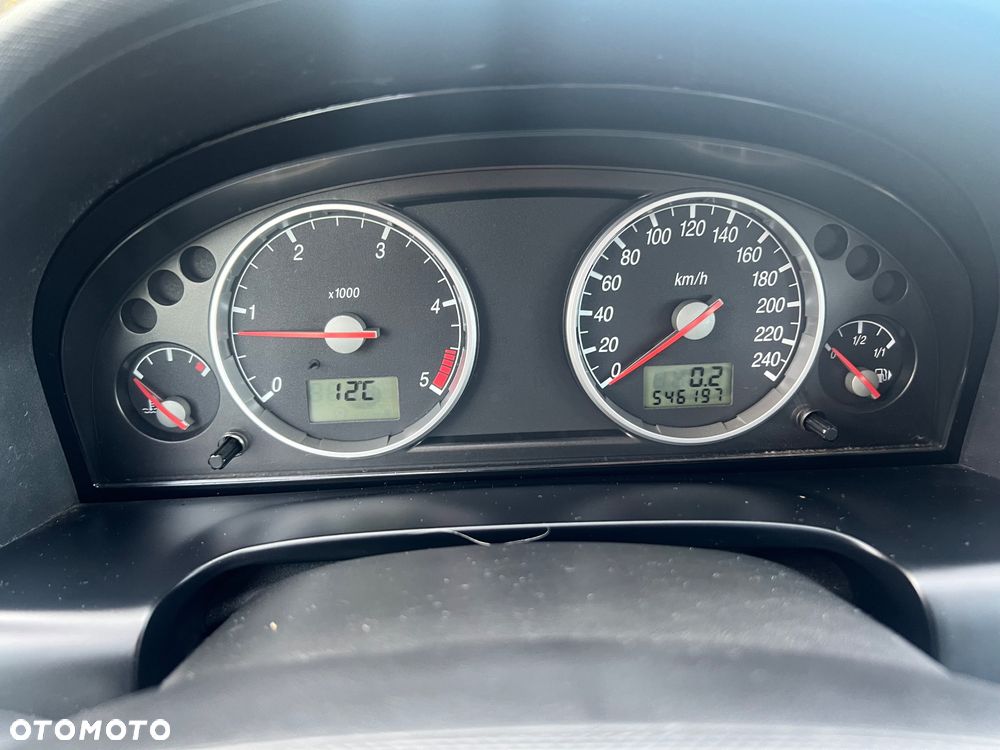 Ford Mondeo 2.0 TDCI Ambiente - 11