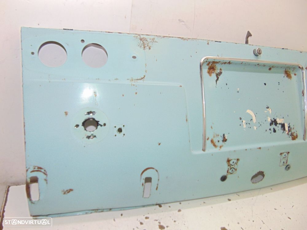 Renault 8 traseira - 4