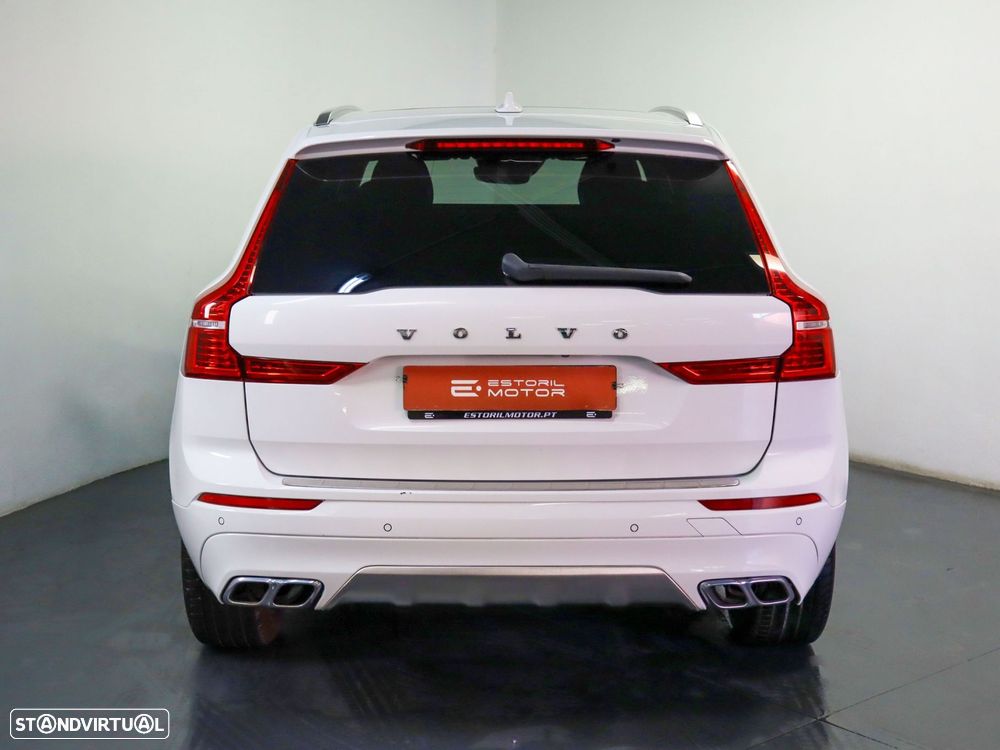 Volvo XC 60 2.0 T8 PHEV R-Design AWD - 5