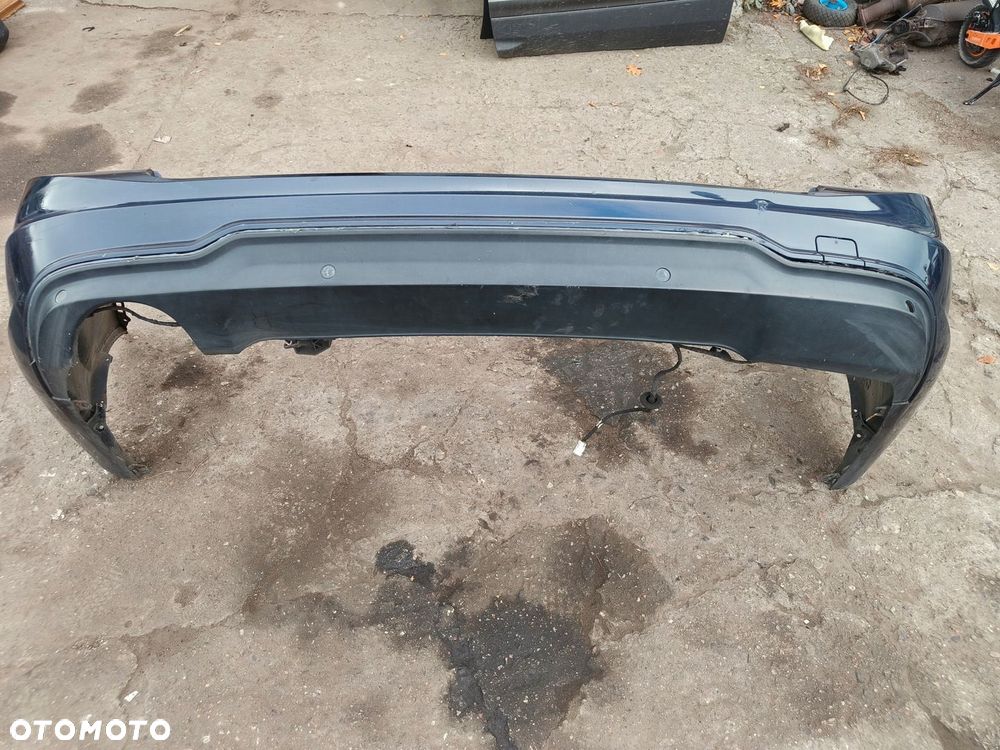 MERCEDES W204 LIFT C KLASA ZDERZAK TYLNY TYŁ AMG KOMBI 890 - 6