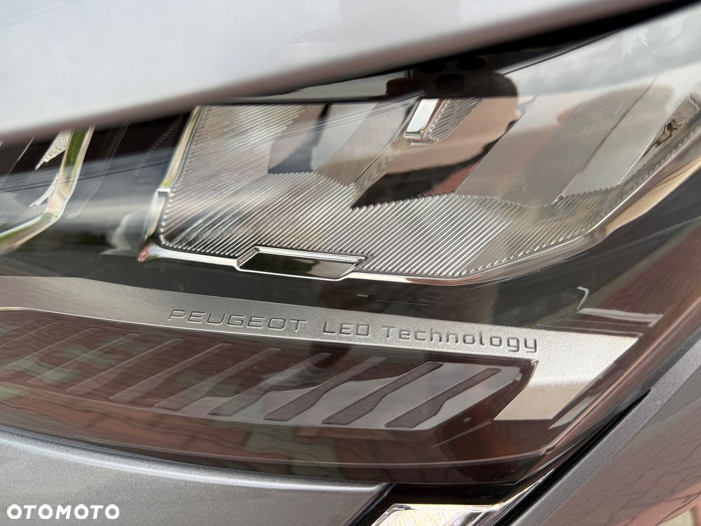 Peugeot 308 1.5 BlueHDi Allure S&S EAT8 - 3