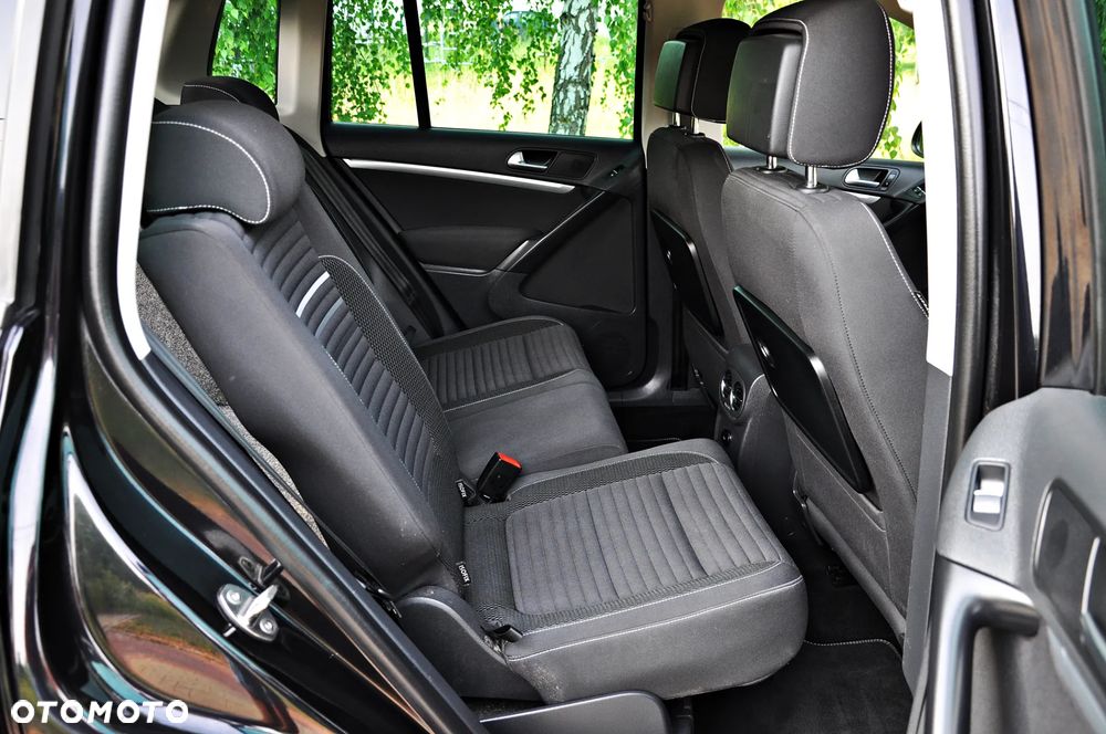 Volkswagen Tiguan 2.0 TDI DPF BlueMotion Technology Cup Sport & Style - 24