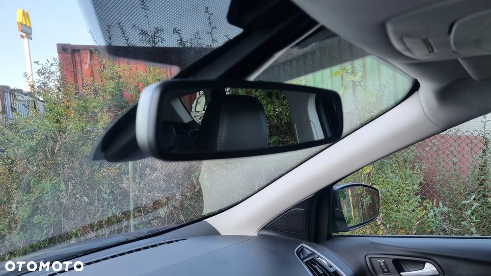 Ford Kuga 2.0 TDCi 4x4 Titanium - 35