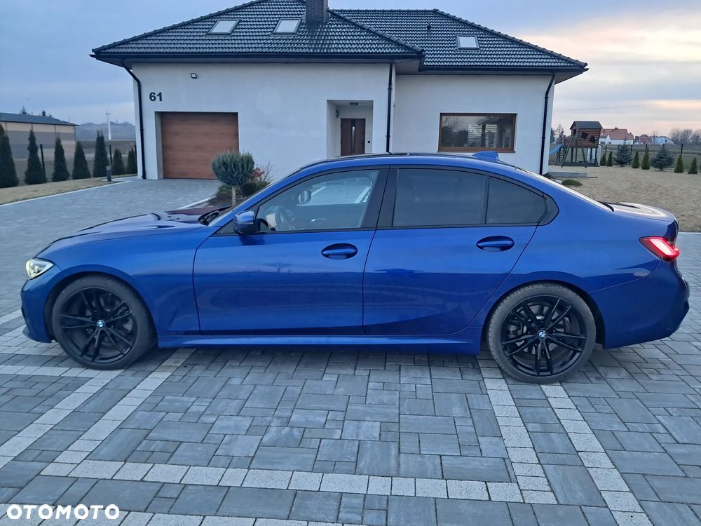 BMW Seria 3 330i xDrive M Sport sport - 4