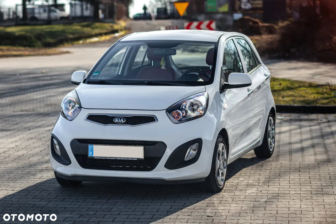 Kia Picanto 1.2 Fifa World Cup Edition - 2