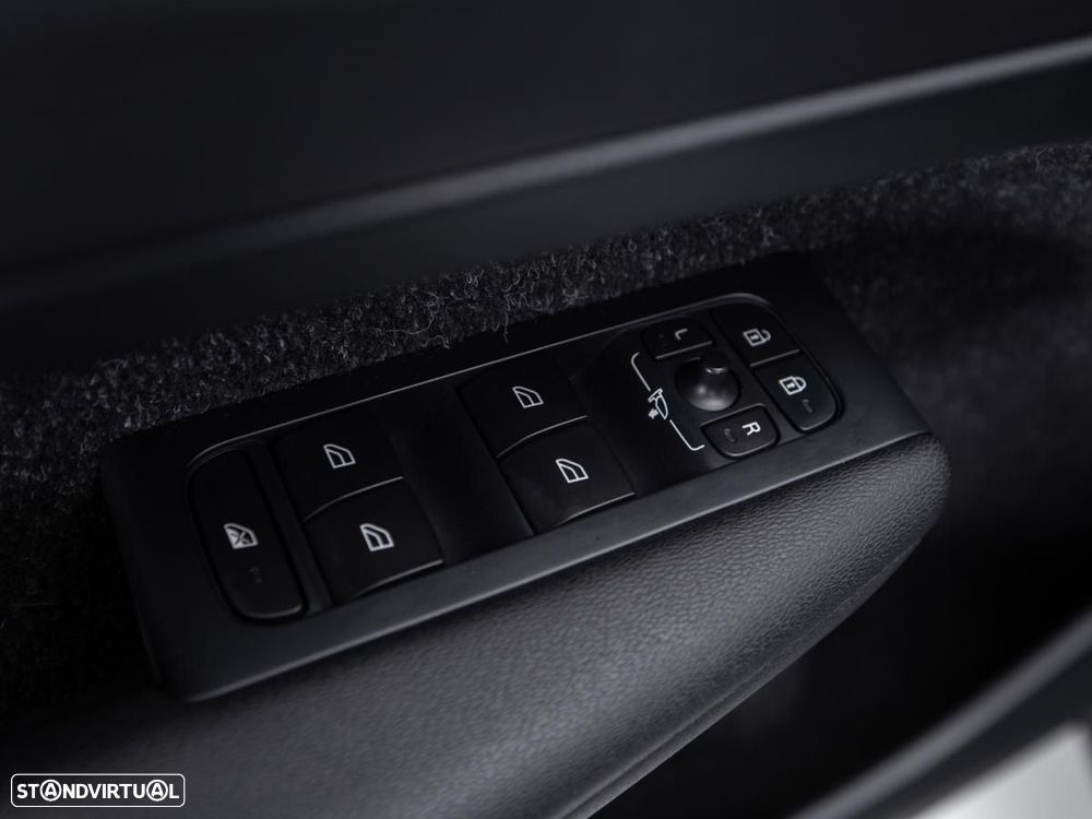 Volvo XC 40 - 17