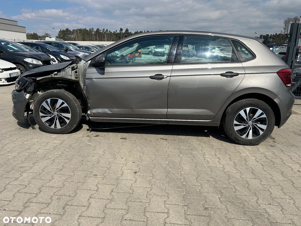 Volkswagen Polo - 3