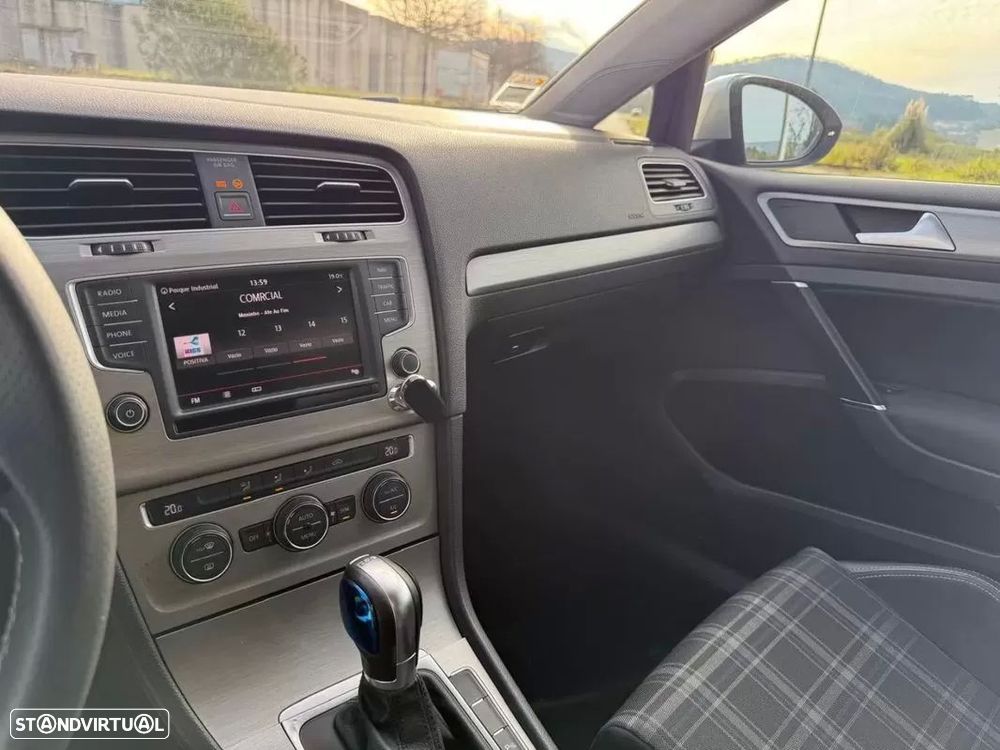 VW Golf 1.6 TDI BlueMotion DSG Cup - 19