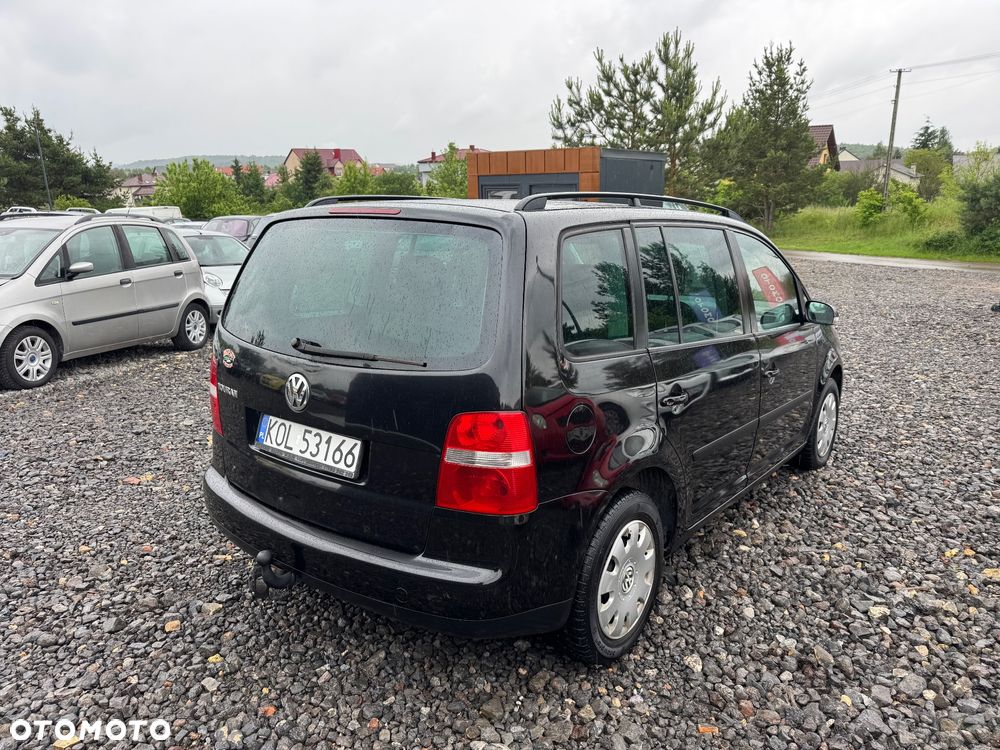 Volkswagen Touran 1.6 Trendline - 2