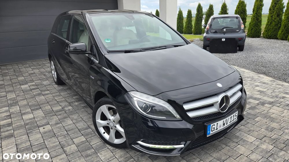 Mercedes-Benz Klasa B 200 (BlueEFFICIENCY) - 23