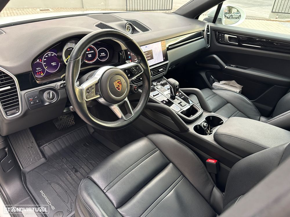 Porsche Cayenne - 6