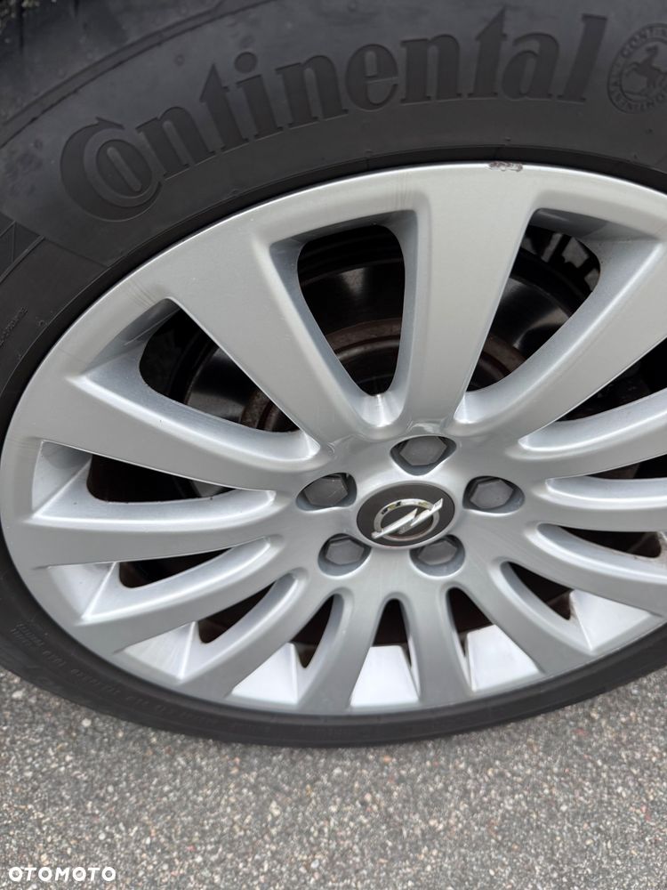 Opel Insignia 2.8 V6 Turbo 4x4 Automatik Cosmo - 21