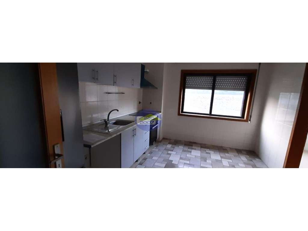 Apartamento T2 em Rio Tinto - Grande imagem: 2/17