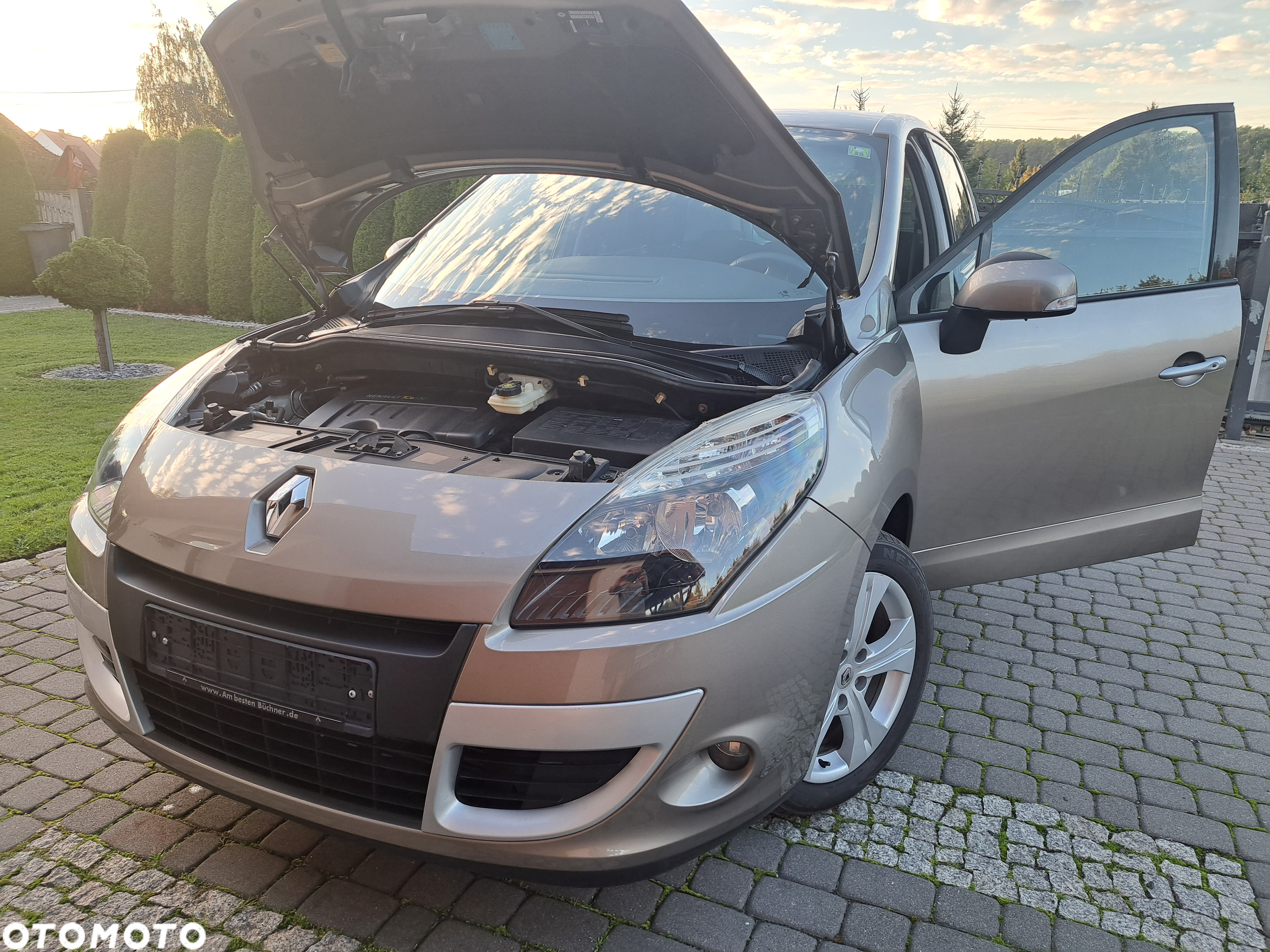 Renault Scenic 1.4 16V TCE TomTom Edition - 37