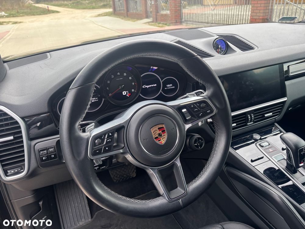 Porsche Cayenne Platinum Edition - 15