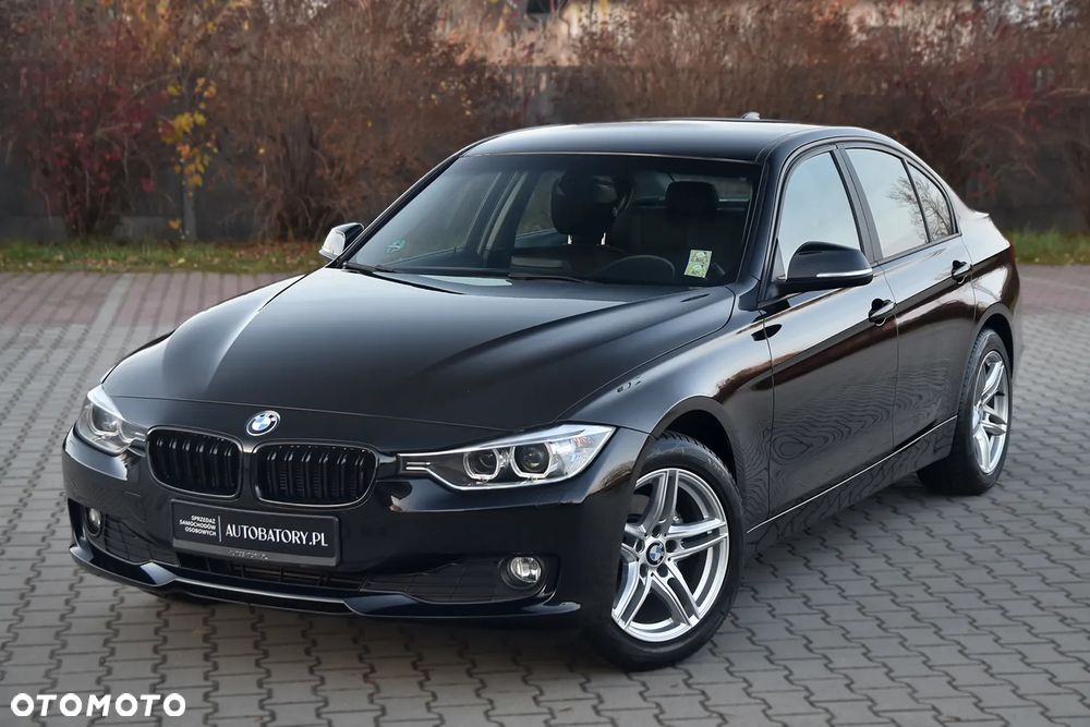 BMW Seria 3 318d - 4