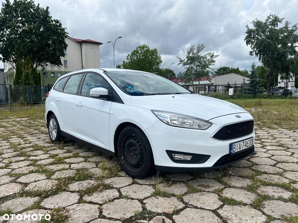 Ford Focus - 8