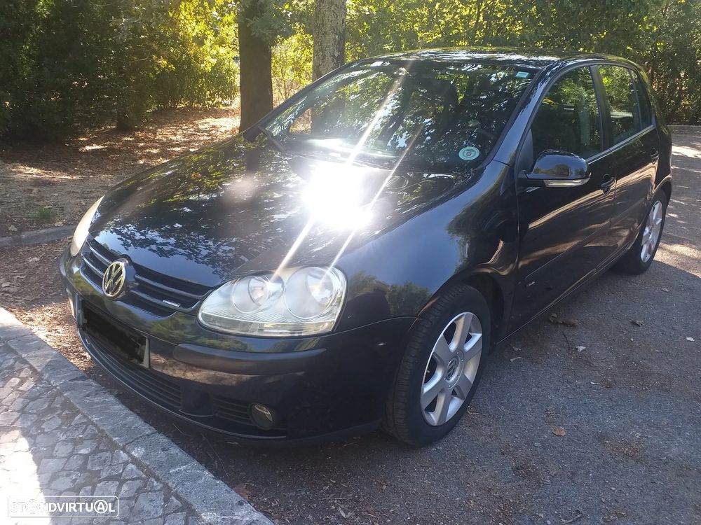 VW Golf 1.9 TDi Confortline DSG - 2