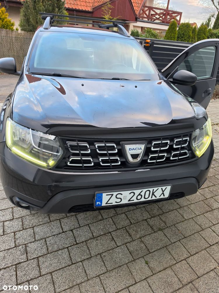 Dacia Duster 1.6 SCe Blackshadow S&S - 1