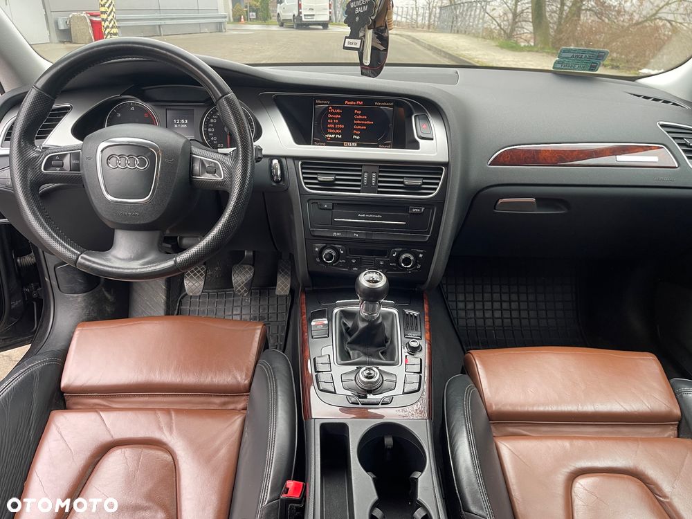 Audi A4 Allroad - 26