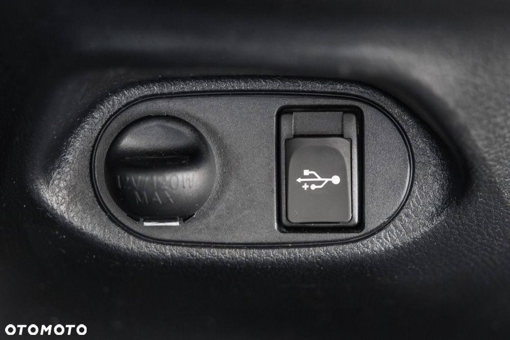 Toyota Yaris - 31