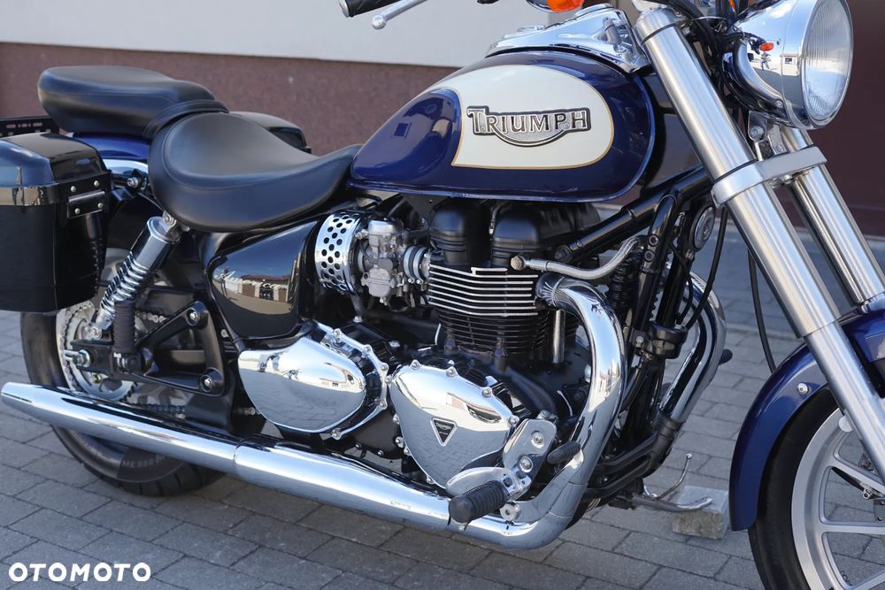 Triumph America - 13