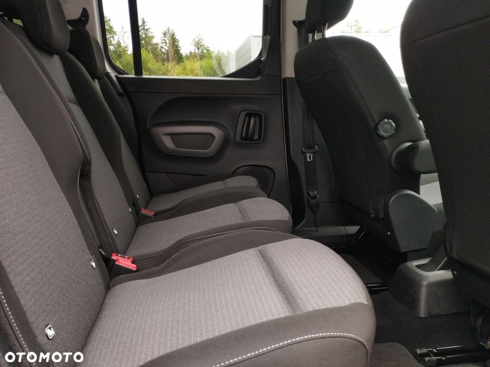 Toyota Proace City Verso - 11