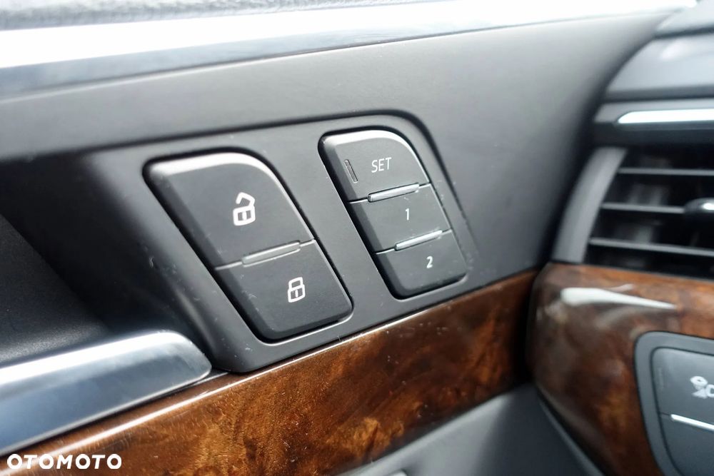 Audi A4 - 30
