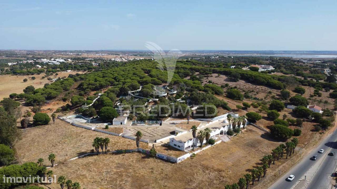 Terreno misto, Altura, 17ha, 8100m2 construção, PIP aprovado - Grande imagem: 2/22