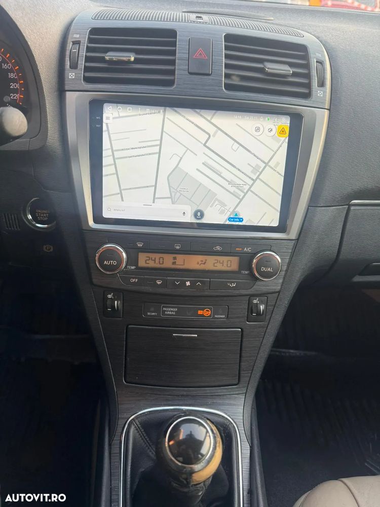 Toyota Avensis 2.2 D-CAT Luxury - 18