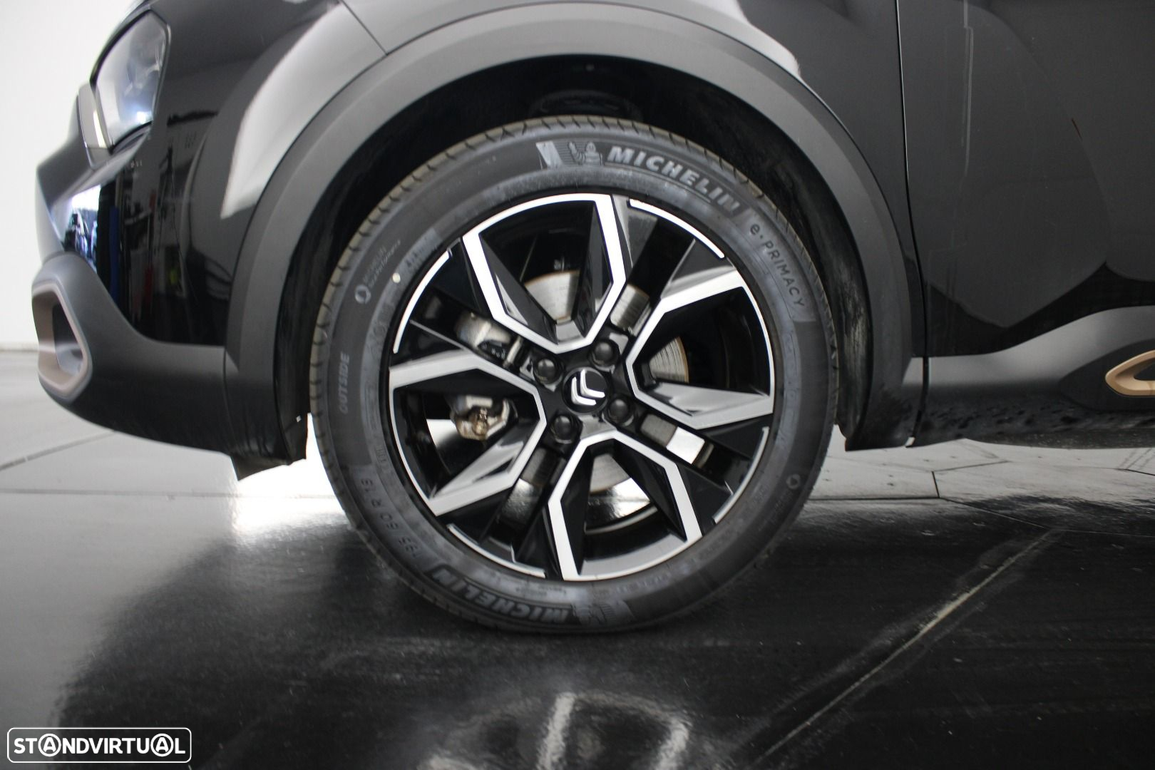 Citroën e-C4 50 kWh E-Series Collection - 32