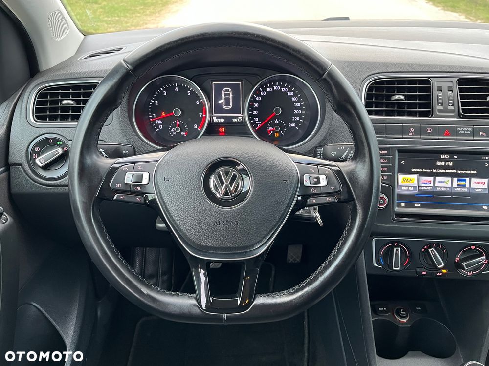 Volkswagen Polo 1.2 TSI (Blue Motion Technology) Comfortline - 25