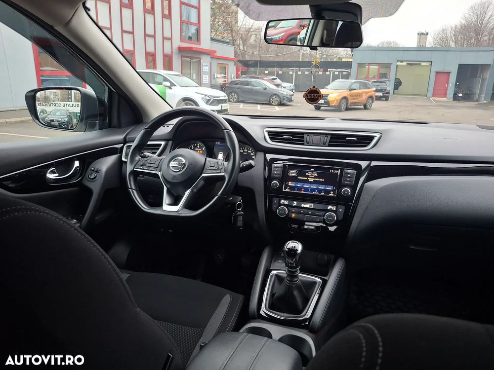 Nissan Qashqai 1.3 138CP 2WD N-Connecta - 13