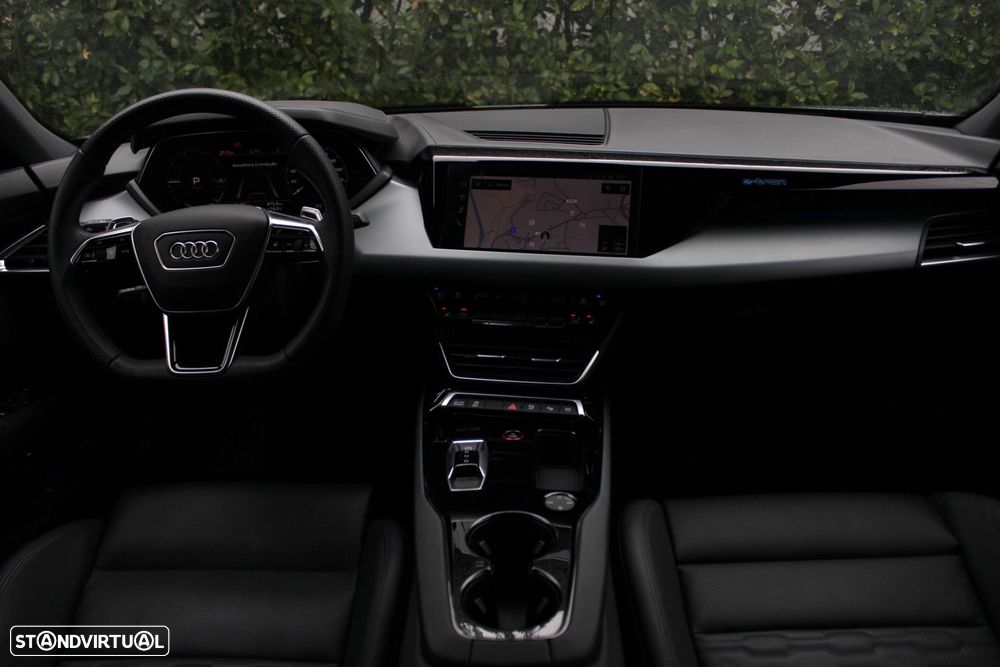 Audi e-tron GT quattro - 34